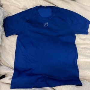 lululemon athletica Blue Tampa Bay lightning workout shirt